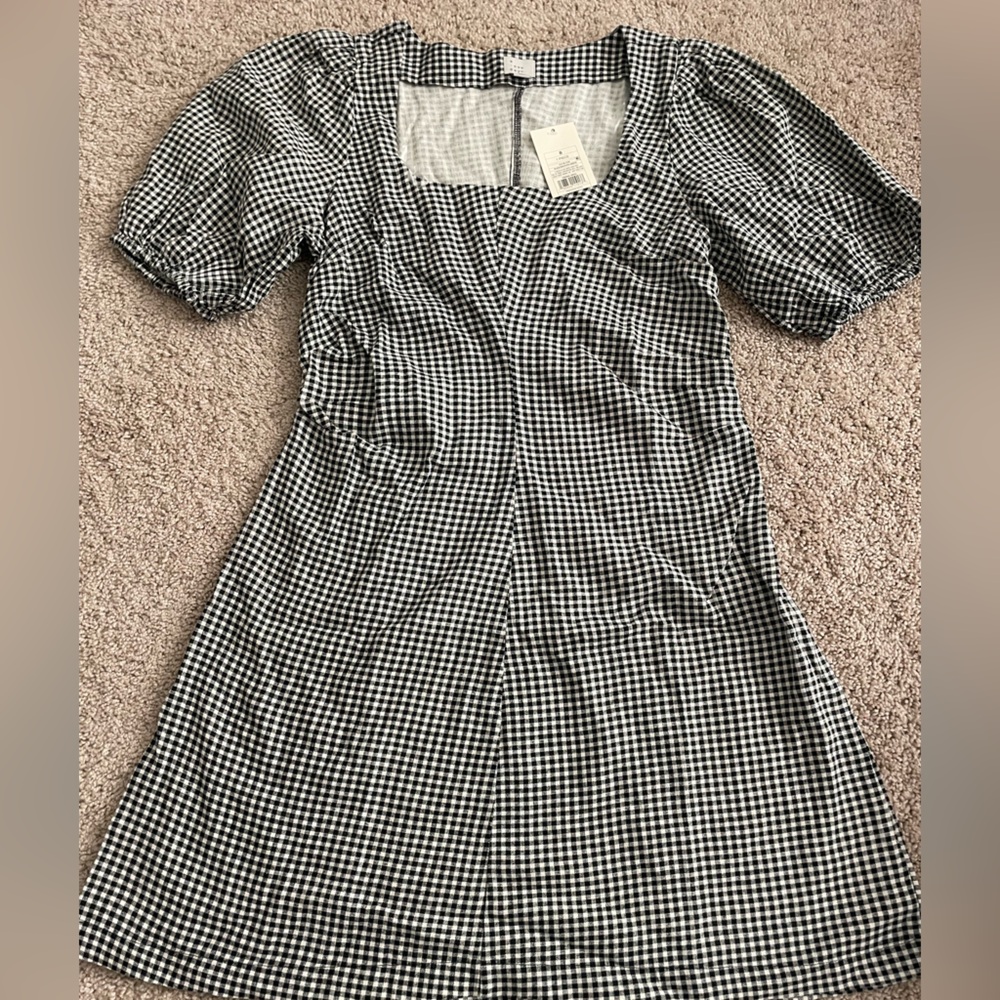 a new day Black and White Gingham Puff Sleeve Dress-New with tags.